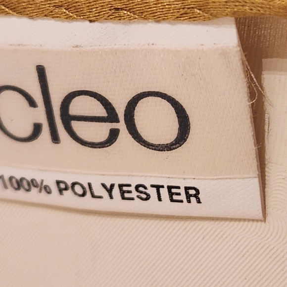 CLEO Brand Scarf - Picture 4 of 5